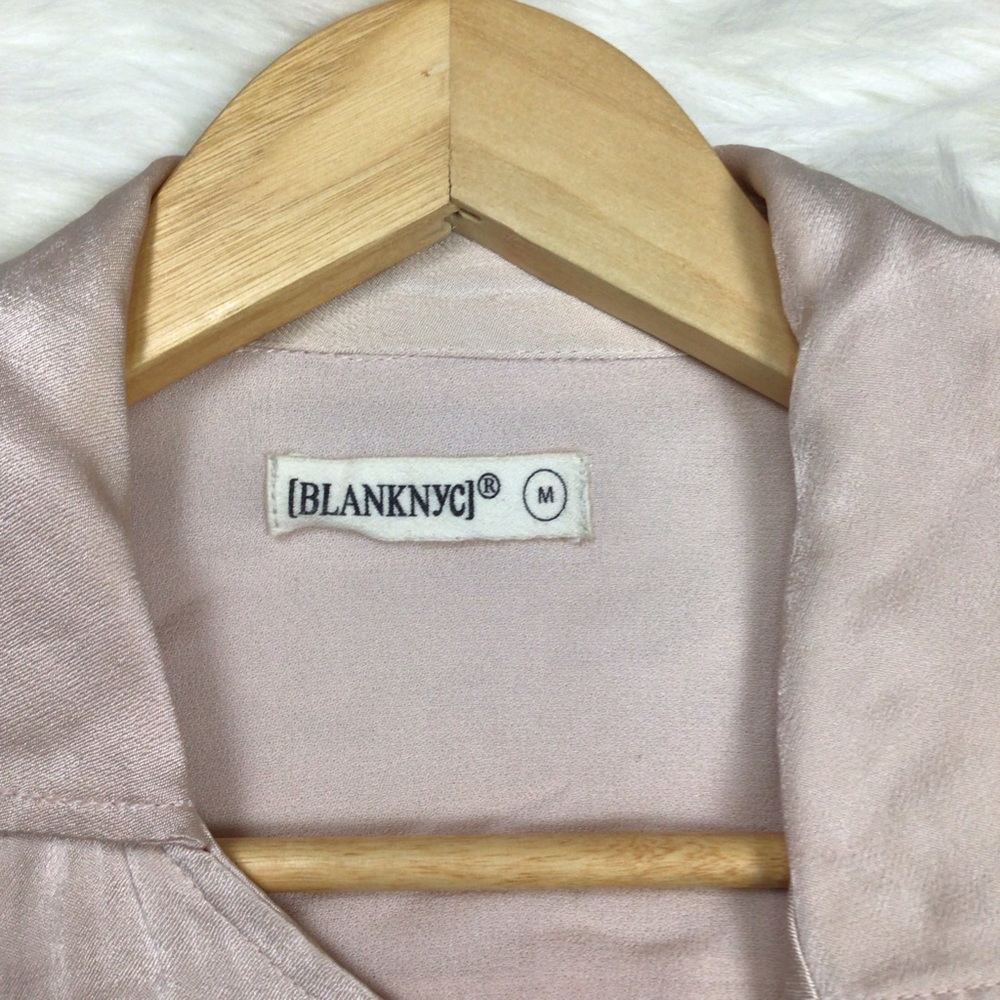 Blank NYC Sheer Lightweight Asymmetric Zip Sheer Moto Jacket Shirt Blush S. - Picture 4 of 8